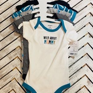 BNWT Carter’s Set of 5 Onesies